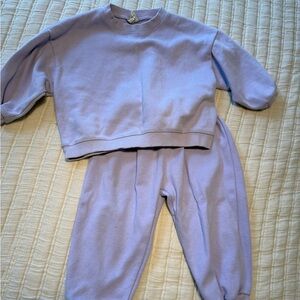 Toddler sweatsuit size S